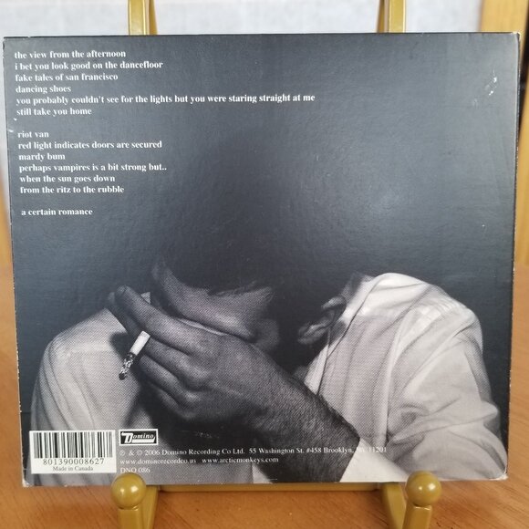 Arctic Monkey's CD Whatever People Say I am, That's What I'm Not w/booklet 2006 - Picture 2 of 8